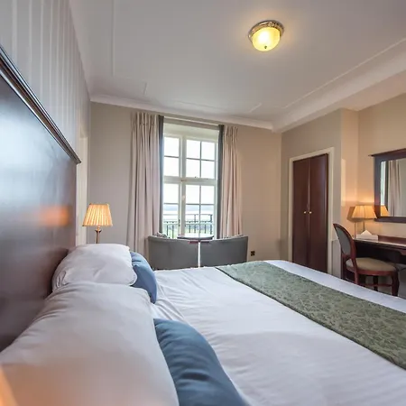 Hotel Cumbria Grand 3*