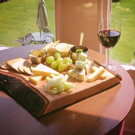 Cumbria Grand Szálloda 3*