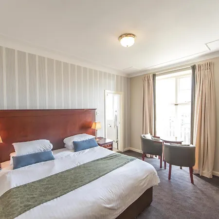 ホテル カンブリア グランド