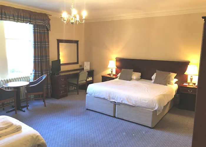 Hotel Cumbria Grand 3*