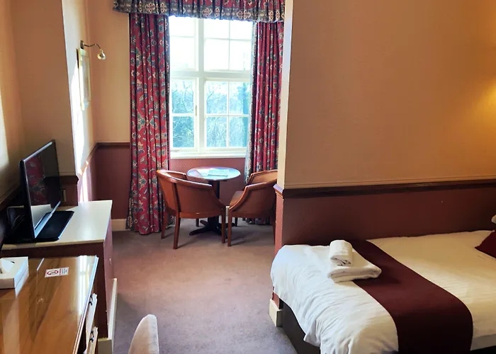 Cumbria Grand Hotel 3*