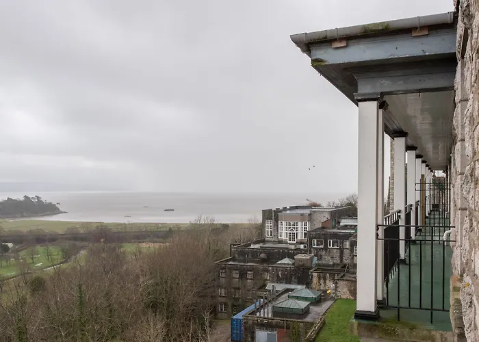 Cumbria Grand Hotel 3*