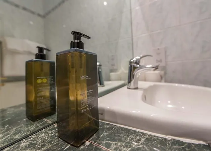 Cumbria Grand Hotel 3*