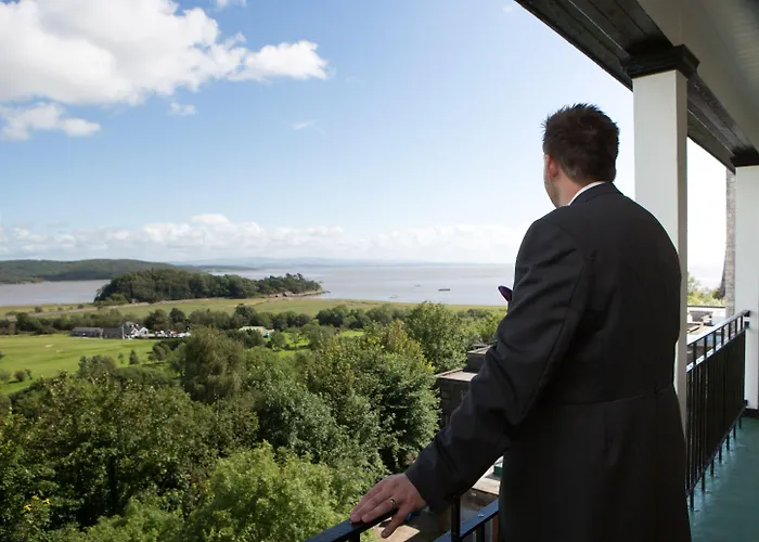 Hotel Cumbria Grand 3*